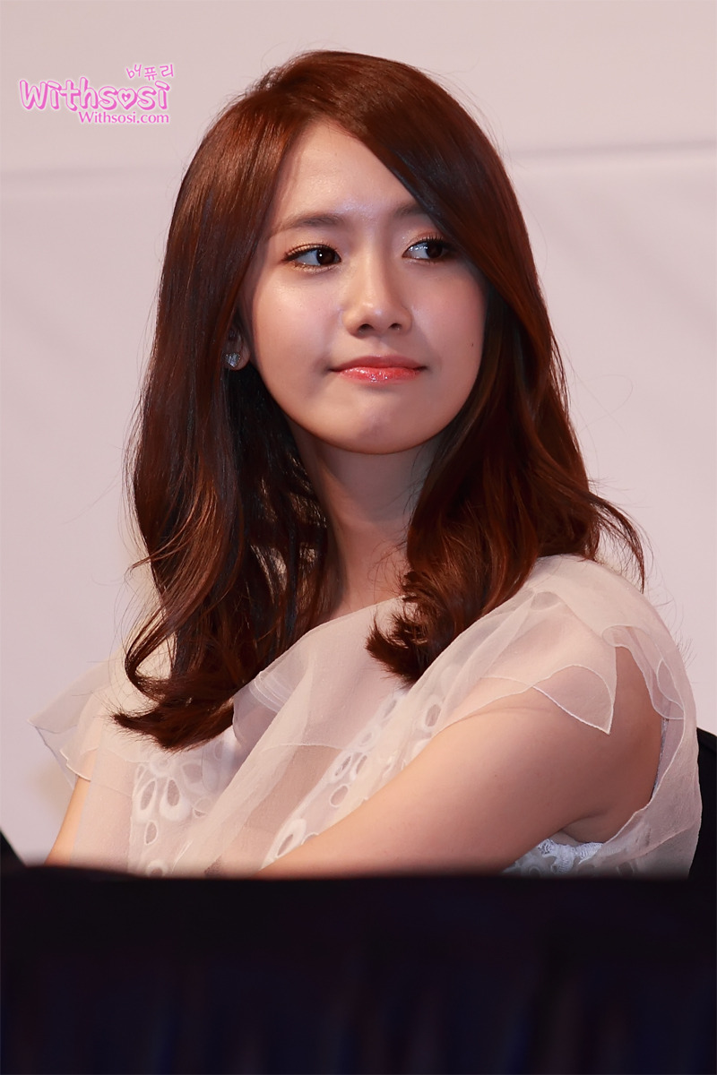 Yoona @KBS Love Rain Press Conference  1343243E4F6B277D2CC224