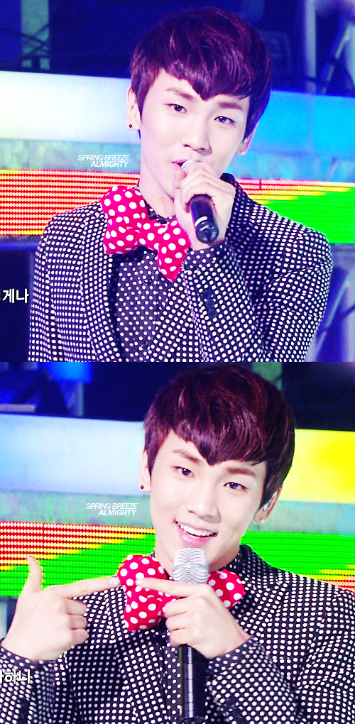 Key at MuBank Magic Girl Performances 155EE5434D0B4250136A06