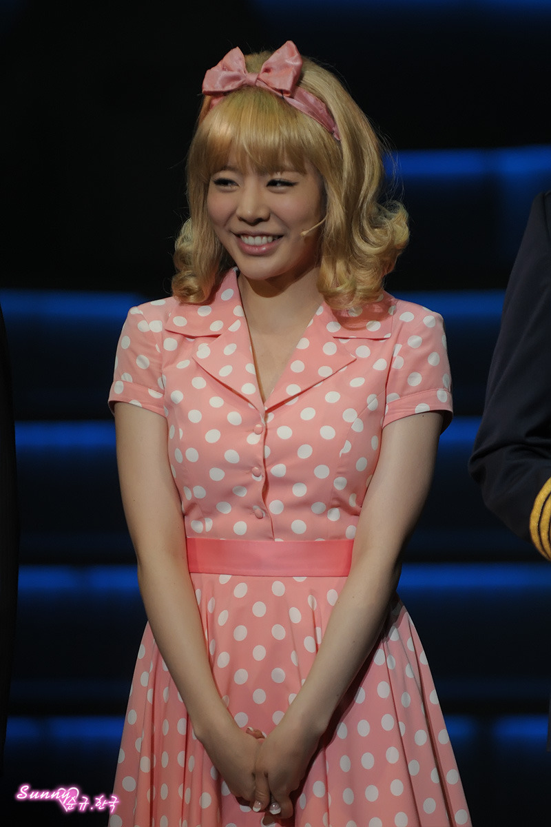 [OTHER][12-06-2012]Selca mới nhất của Sunny và Park Kwang Hyun tại hậu trường "Catch Me If You Can"  - Page 12 18614B424FAE8DDF0D0DF7