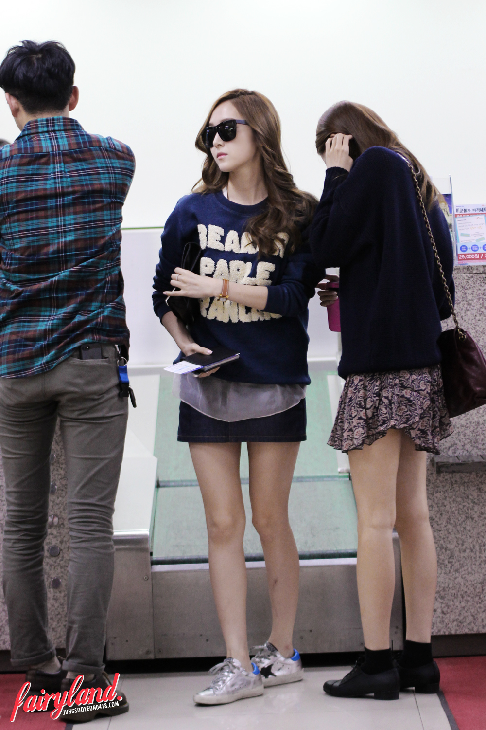 [PIC][05-10-2013]YoonA - Jessica - SooYoung và Sunny khởi hành đi Nhật Bản vào chiều nay 211DED3D525183C601DAD7
