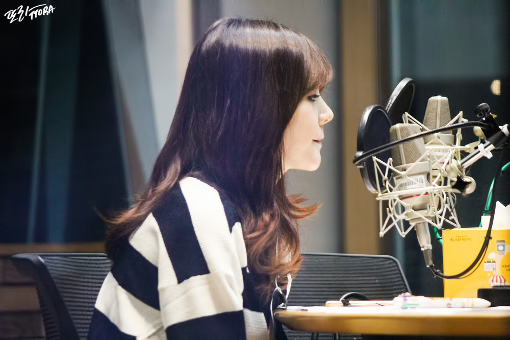 [OTHER][06-02-2015]Hình ảnh mới nhất từ DJ Sunny tại Radio MBC FM4U - "FM Date" - Page 17 22650B4C557D387A14C0F0