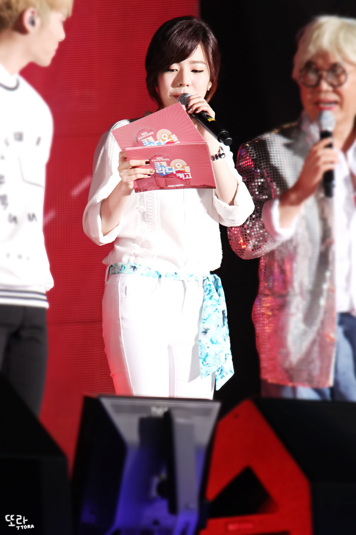 [PIC][04-09-2014]Sunny tham dự chương trình "Sangam MBC Radio" với tư cách là MC vào tối nay - Page 2 2305BD48543264492FB0F5