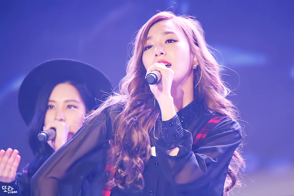 [PIC][11-11-2014]TaeTiSeo biểu diễn tại "Passion Concert 2014" ở Seoul Jamsil Gymnasium vào tối nay - Page 2 2460064654648FA627A227