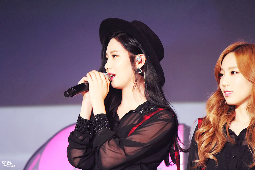 [PIC][11-11-2014]TaeTiSeo biểu diễn tại "Passion Concert 2014" ở Seoul Jamsil Gymnasium vào tối nay - Page 5 2723063F546738161F3A1E
