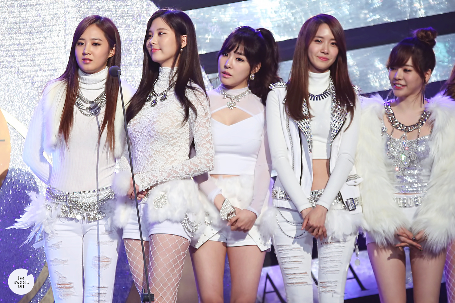 [PIC][23-01-2014]SNSD tham dự "23rd Seoul Music Awards" vào tối nay - Page 5 2273904852E50050382088