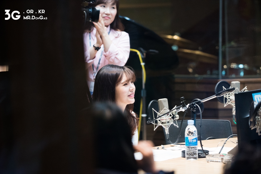 [OTHER][06-02-2015]Hình ảnh mới nhất từ DJ Sunny tại Radio MBC FM4U - "FM Date" - Page 11 25790B44554CADC70F3DFE