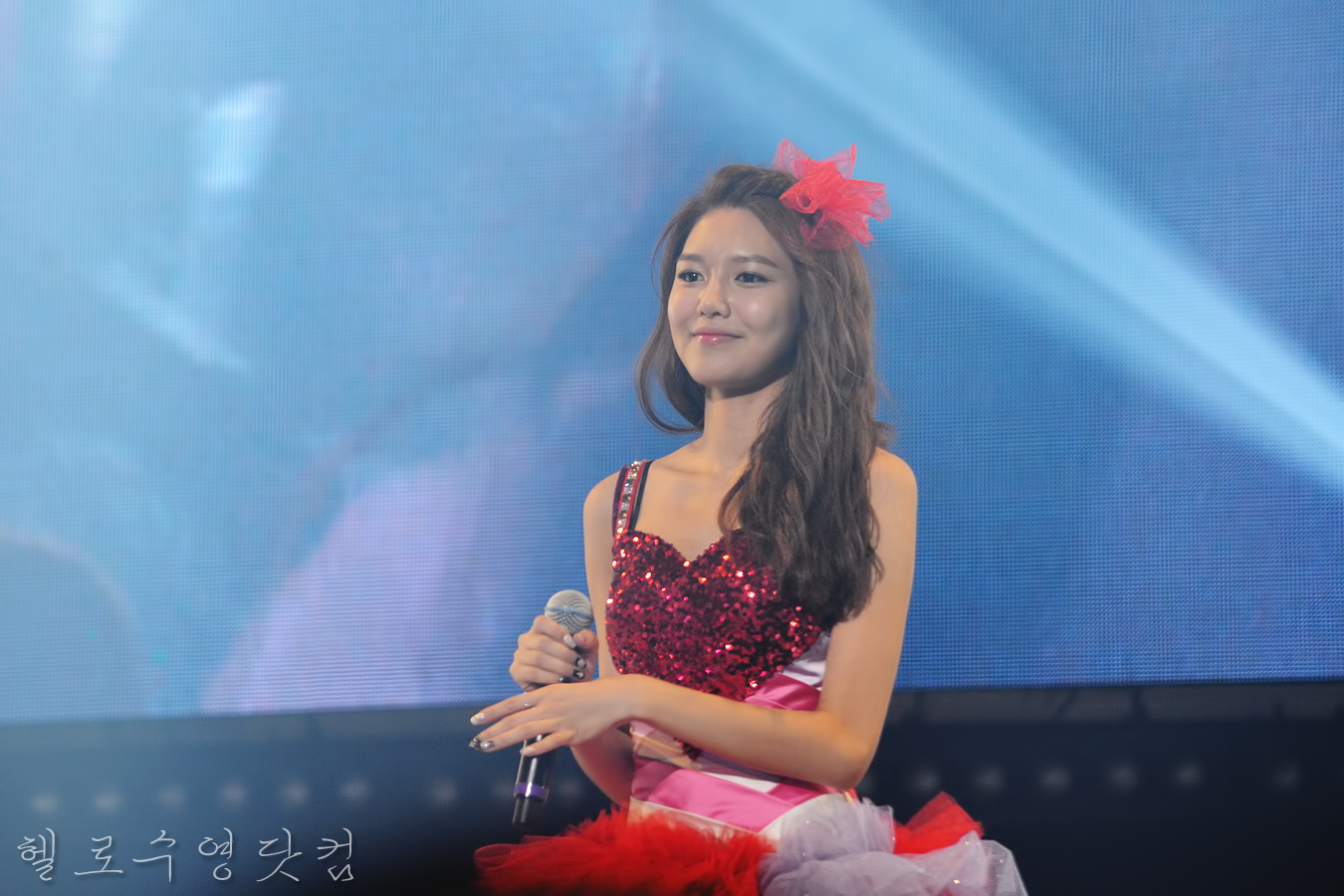 [PIC][13-09-2013]SNSD khởi hành đi Indonesia để biểu diễn "2013 Girls' Generation World Tour ~Girls & Peace~ in JAKARTA" vào chiều nay - Page 15 273AA343523689C106476C